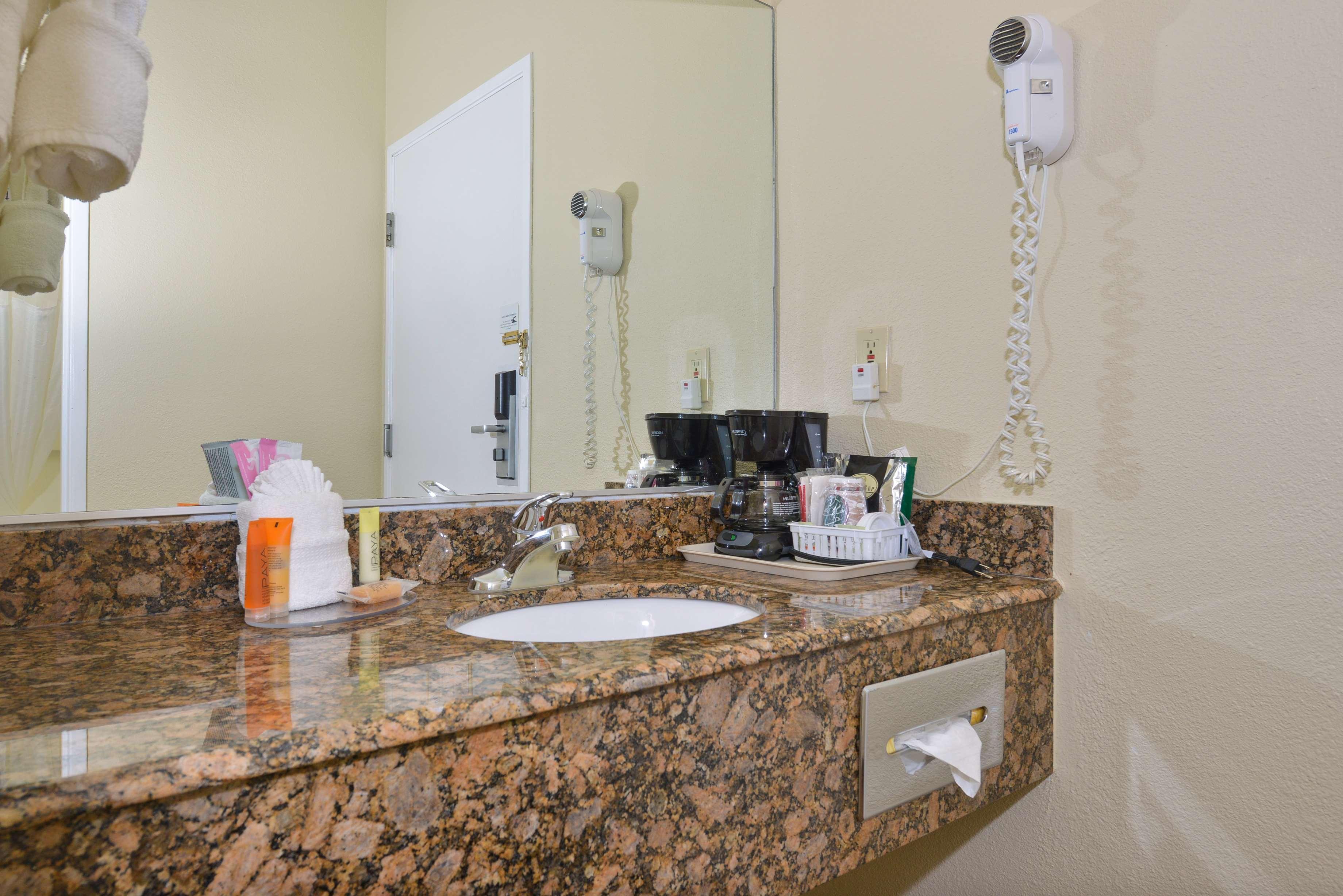 Hotel Baymont & By Wyndham