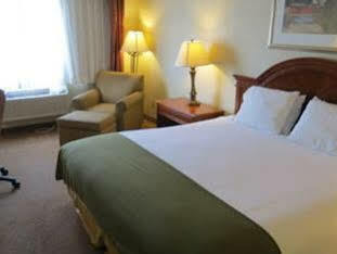 Hotel Baymont & By Wyndham